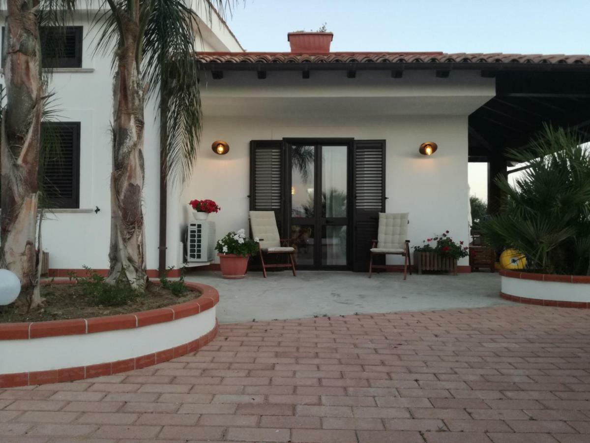 Villa Peppino Montallegro Exterior photo